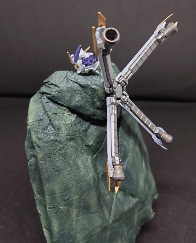 模型|铁血高达模型零件，混搭改造海盗高达模型