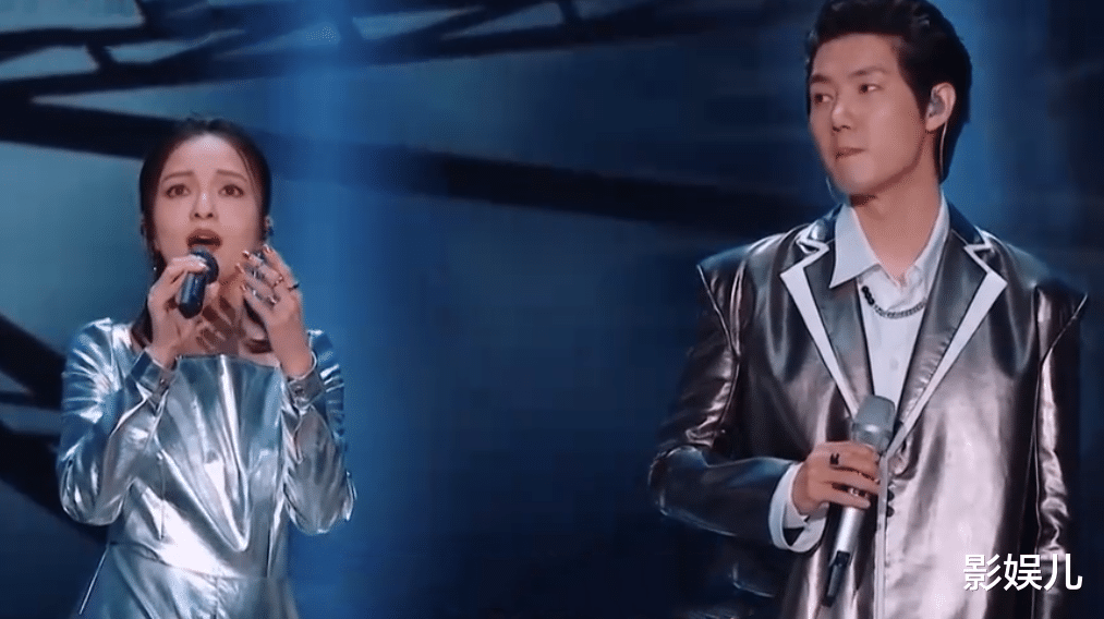 明星|“不懂就闭嘴”!业余嘉宾胡乱点评遭明星回怼,结局让人舒适