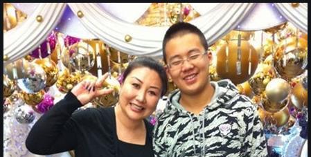 郭麒麟|德云社背后的女人曝光，郭麒麟郭汾阳兄弟同框，为其加油助威