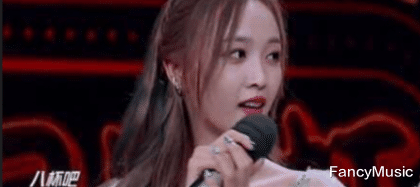 尚雯婕|流行歌手的“尴尬”现象：表面上火遍全网，实际上根本没有代表作