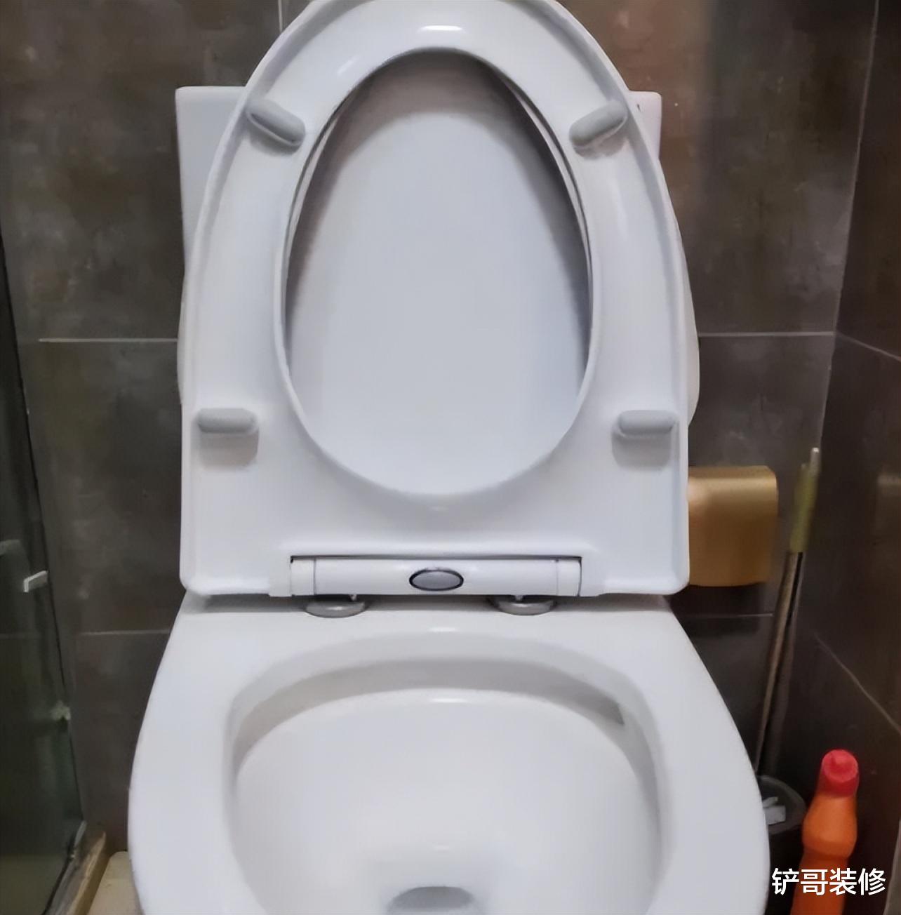 卫生间反味特别严重怎么办?教你正确做法,异味立马消失!