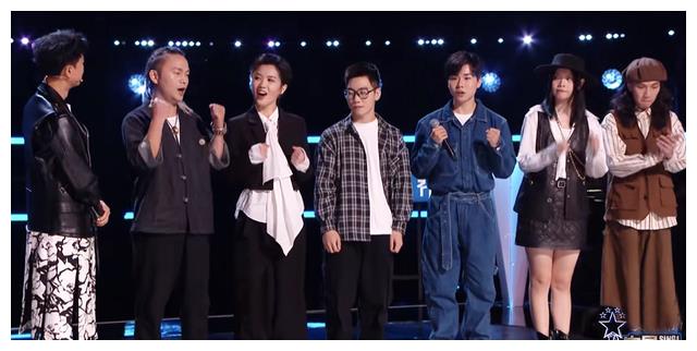 电影院|好声音组内考核：11强诞生4席，蔡子伊和张艺雯晋级，蝶长1票惜败