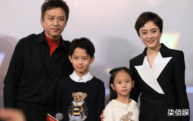 孙俪|孙俪现身成都吃火锅,打扮似小老太,工作间隙不忘上网课好拼