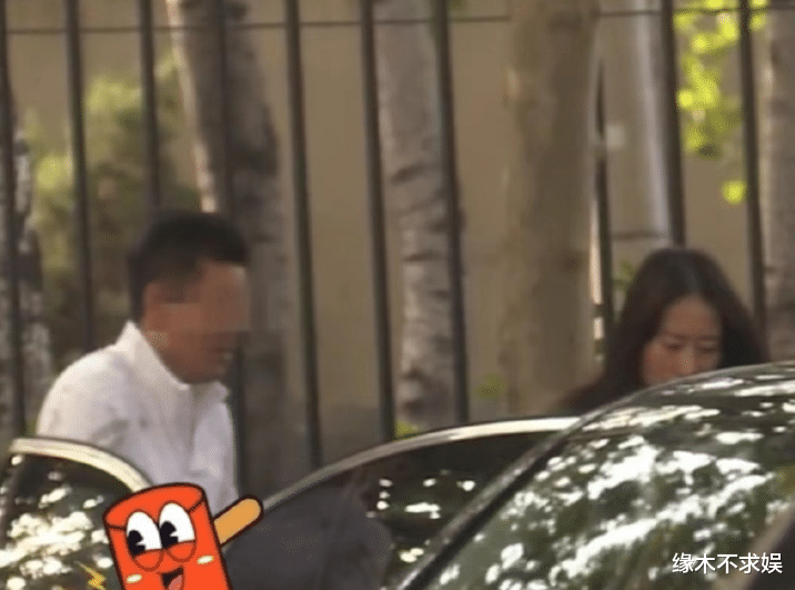 姚琛|一天内曝俩恋情瓜!男爱豆夜会两女,女演员车内接吻,一个却糊了