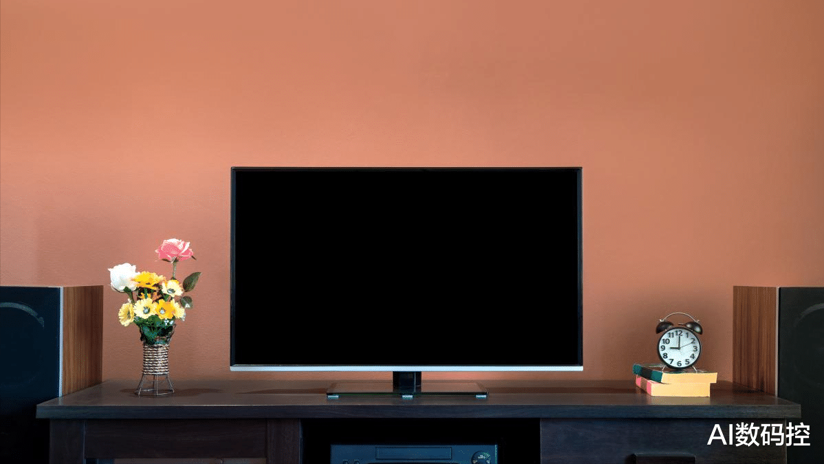 显卡|4米的客厅买多大的电视?听听内行人的看法,答案果不其然