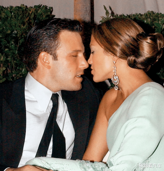 詹妮弗|恭喜！分手17年，世纪大复合：这次，他们不结婚真的很难收场