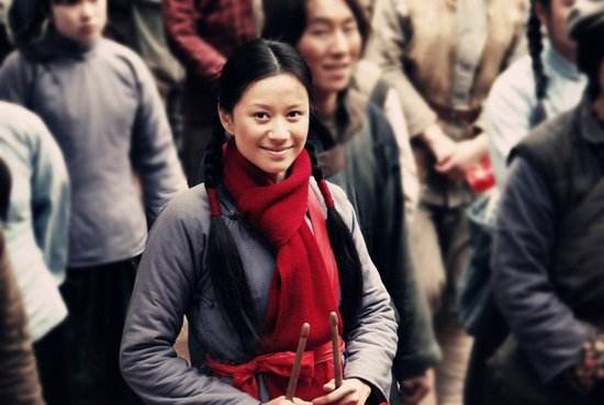 倪虹洁|当红女星倪虹洁：心疼开小卖店的文盲妈妈，44岁的她情感状况怎样