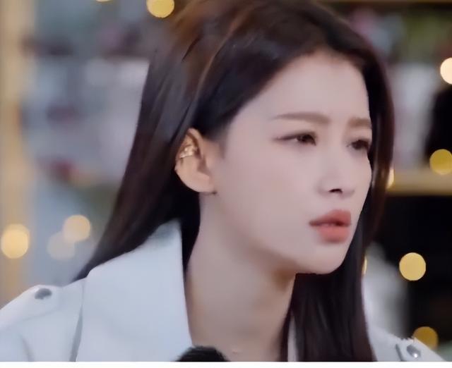 孙怡|孙怡因不生二胎被离婚？曾吐槽：女儿5个月带剧组抚养，半夜喂奶