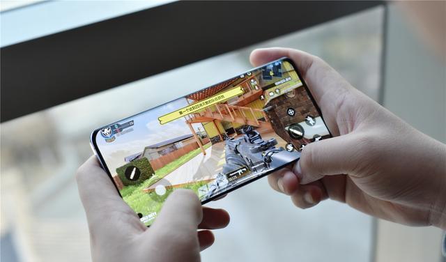 iPhone|12G+512G掉到至4299,小米11Ultra无奈清仓,雷军这下不高傲了