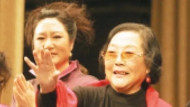 马连良|赵燕侠说我得罪谁也不得罪观众；马连良绝不会呵斥观众说不看出去