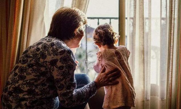 啃老|这种“新型不孝”正在蔓延,比啃老更伤父母,年轻子女却还不自知