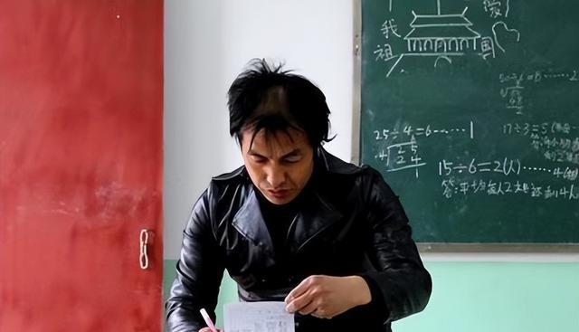 教师|厦门教师招聘为人诟病，男生笔试20分进入复审名单，理由令人迷惑