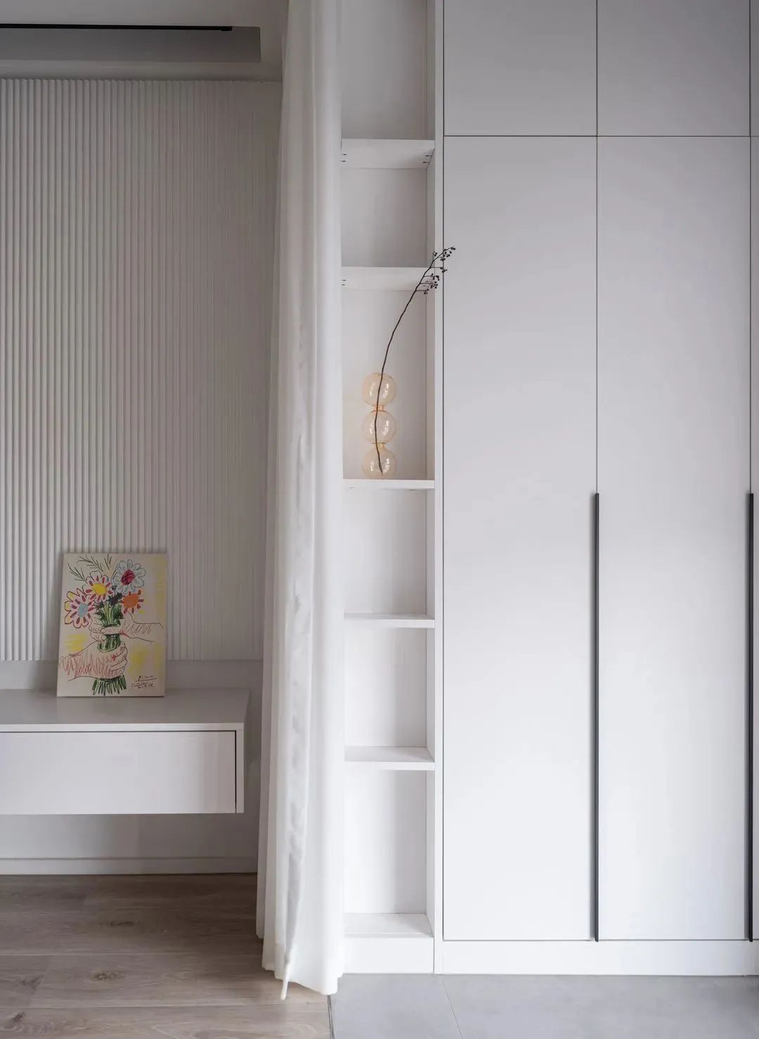 80㎡老破小改造,莫兰迪经典色系软装,温馨又高级!