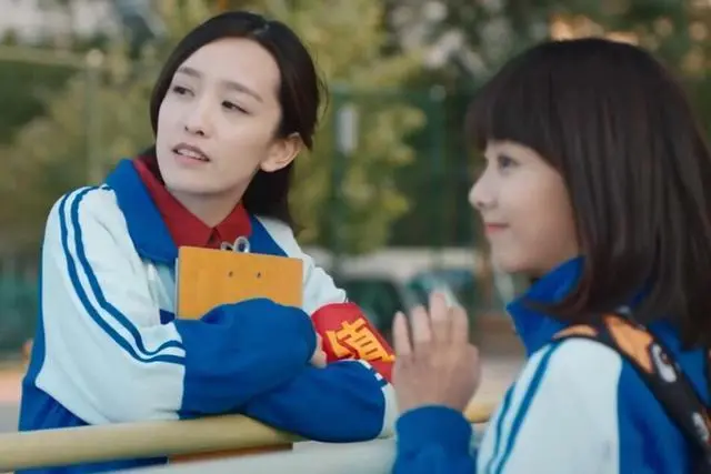 耿耿|振华三部曲中，余周周、洛枳和耿耿，哪个女主是你最想成为的人？