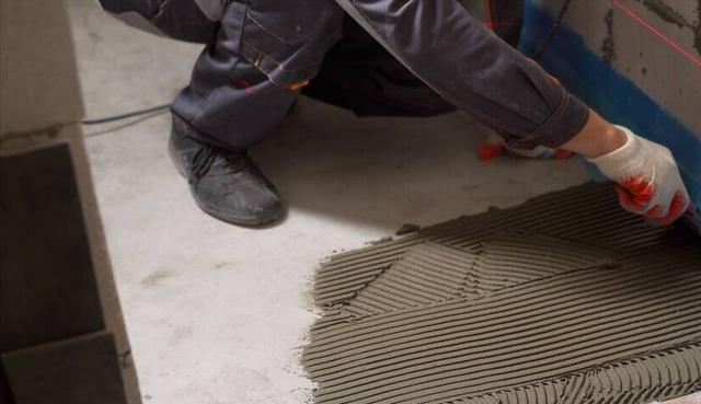 用瓷砖胶铺地砖,一般会出现5个问题,只有这3种情况才建议使用