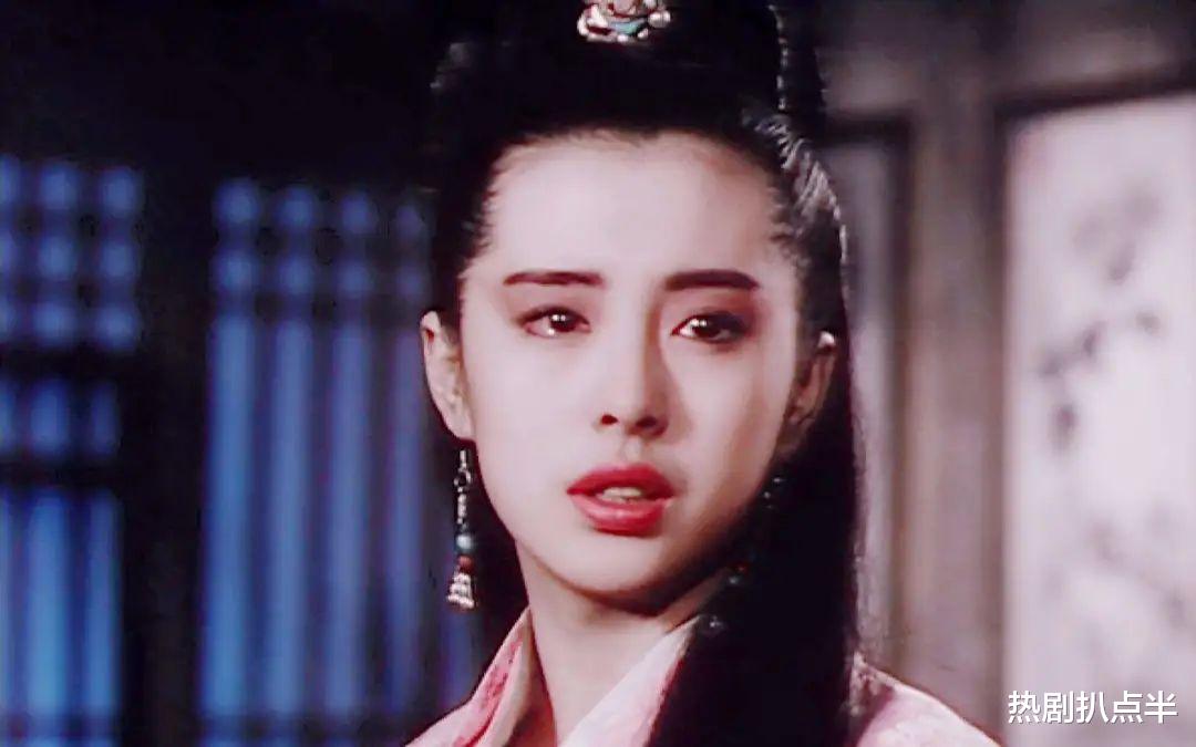 李沁|气质出尘、婉约精致，5位90后清冷系女星，各有各的美