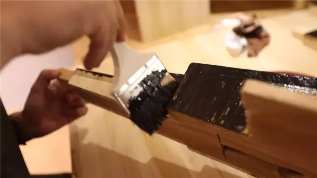 俩夫妻花3万装修38㎡一室一厅,水泥铺地面,自己做家具!