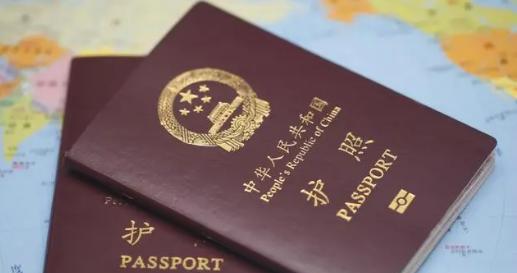 翁帆不小心说漏嘴,大方承认对杨老有所图?杨振宁的年薪有多高?