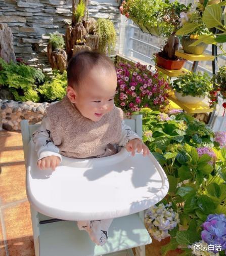 曾春蕾|女排冠军曾春蕾一家春游！高富帅老公抱娃，8个月儿子正面照曝光