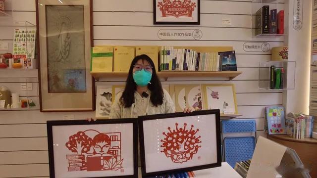 “逆光226”迎新年，残障人士推手工艺品