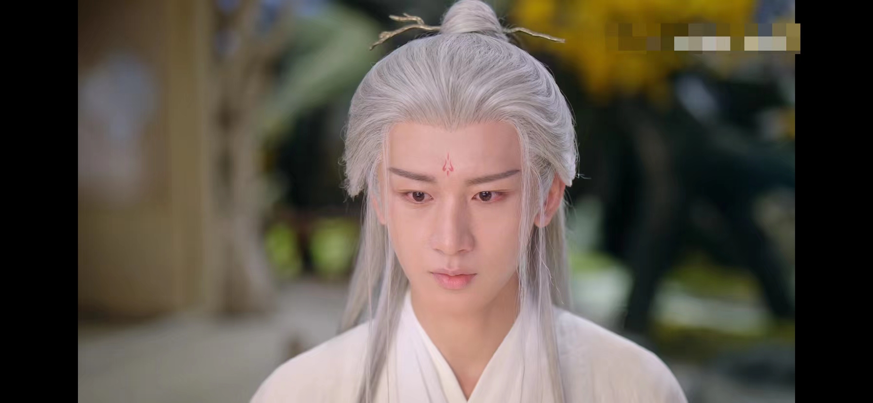 杨紫|官媒点赞杨紫新剧，低开疯走破2，这7个编剧也太会了吧！