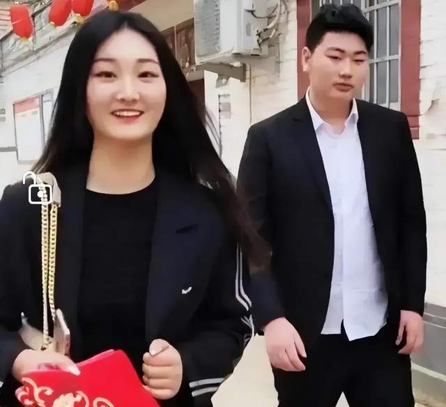 陈亚男|第二个陈亚男？田静直播带货前称是出任务，模棱两可言论惹热议