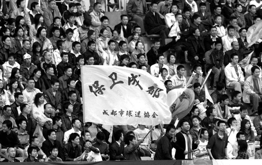 |成都蓉城为何能冲超？有三个重要原因，23岁天才本赛季独造17球
