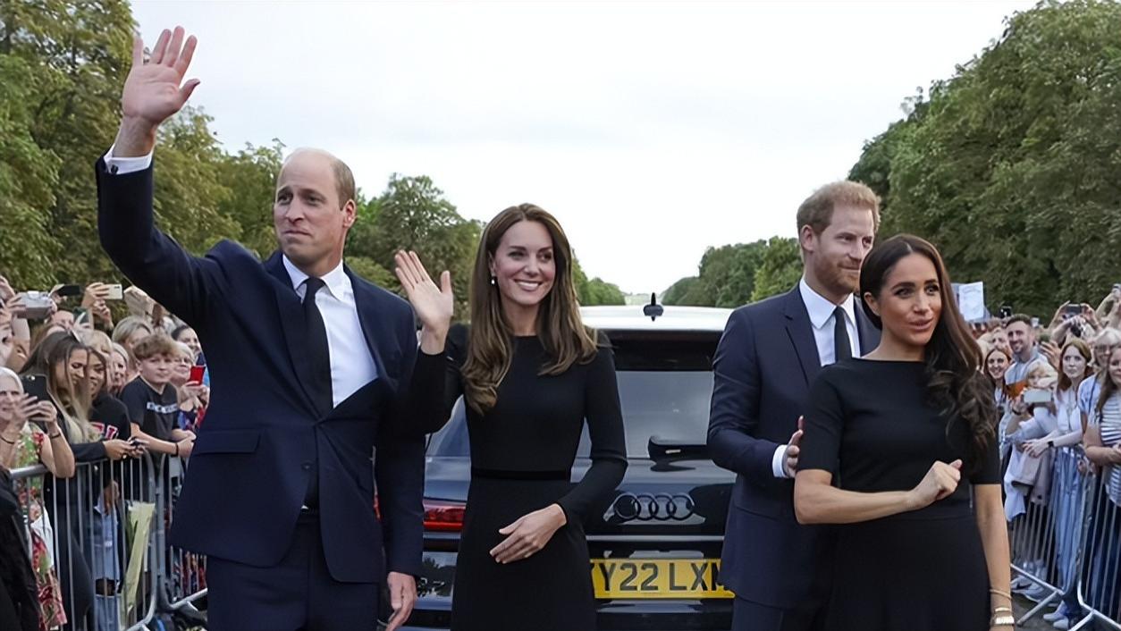 戴安娜|96岁英女王去世，凯特和梅根两个妯娌同框，凯特继承戴安娜的头衔