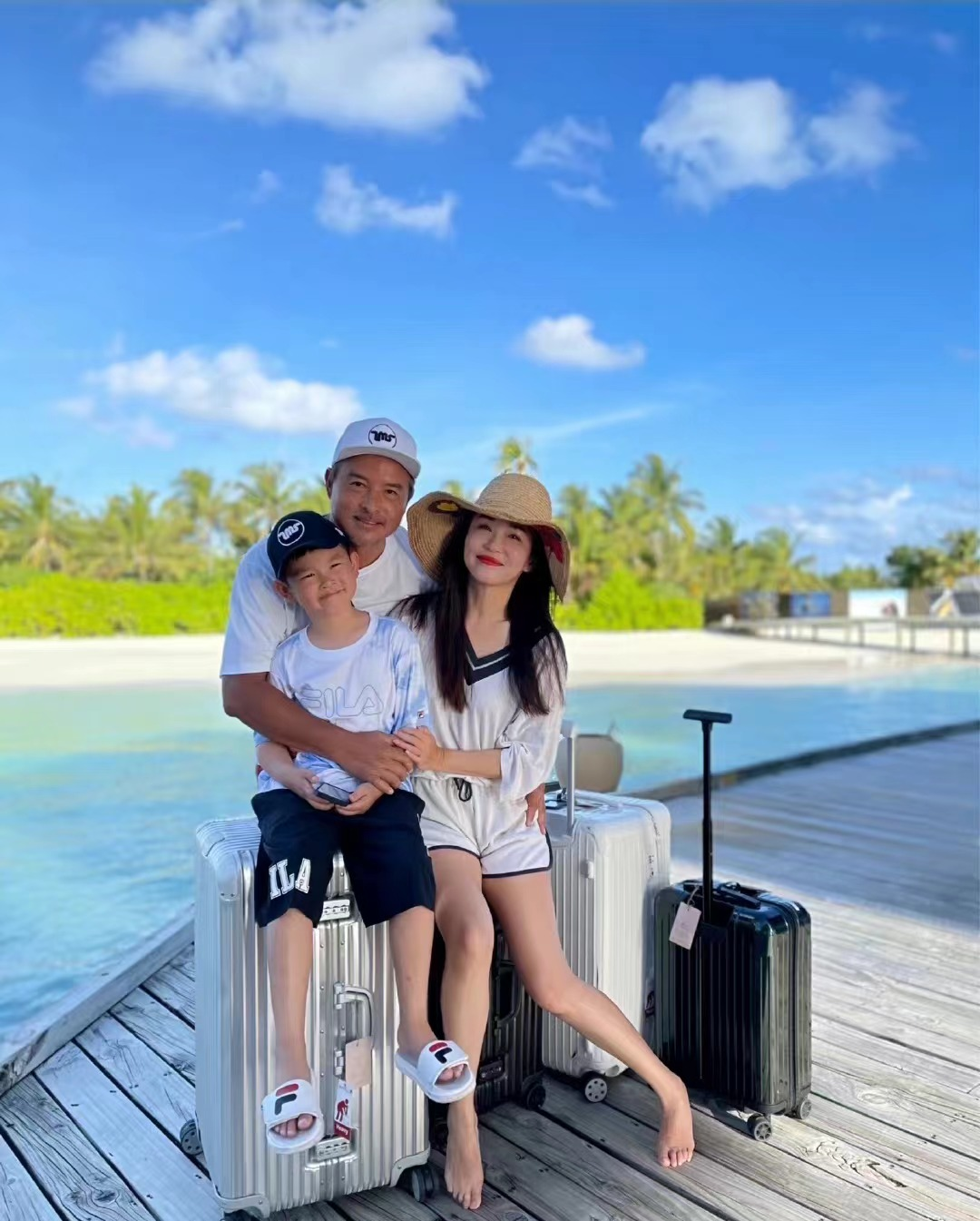 范文芳|昔日“新加坡美女”近照被嘲,怎么还丑成这样!