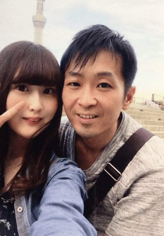 23岁女友提出分手, 已婚男子用刀刺杀对方, 想把自己名字烙在她身上!