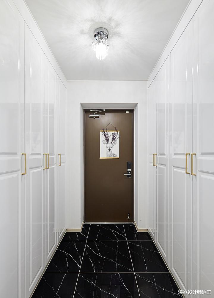 装修没点创新还真不行!主卧改成大通铺,能容纳一家三口的休息