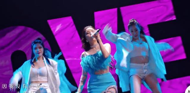 李克勤|安崎对战李克勤，比分差距不大，何炅却婉转指出不足之处