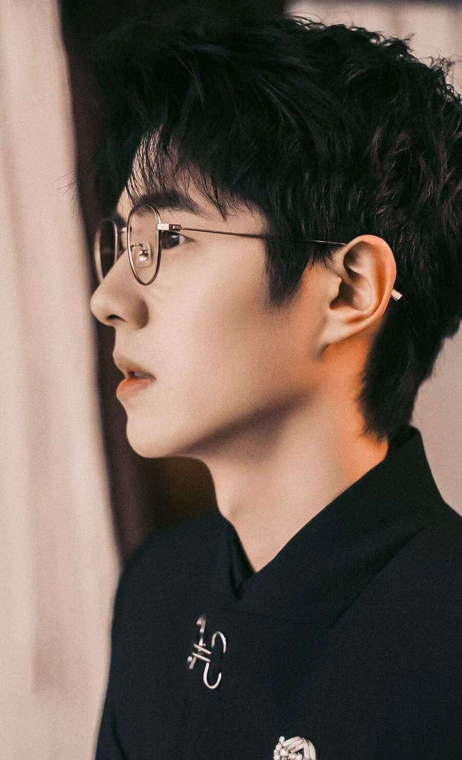 刘昊然|刘昊然恋情曝光，两人疑似已同居两年，果然还是“姐姐香”