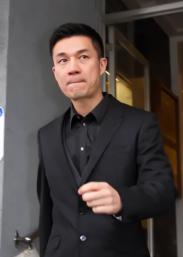 |网曝小S出轨遭老公抓奸，大S拿汪小菲巨额财产堵住许雅钧的嘴