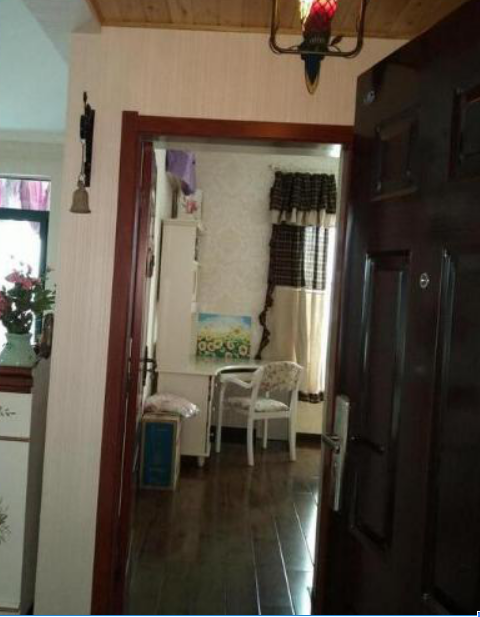 新房入住一年,业主流泪总结,防盗门外开好还是内开好?