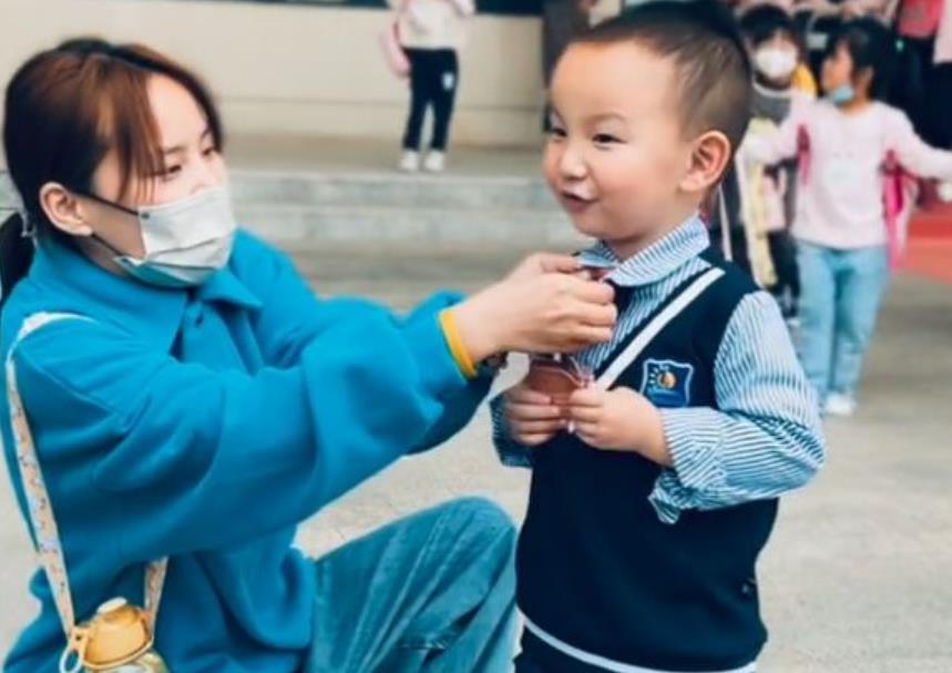 带货|换号了?熊磊开直播带货手工瓷碗,打折后一个碗仍需78元引热议