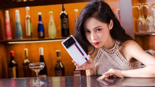 电子商务|618首战大捷 iQOO霸榜暗藏玄机