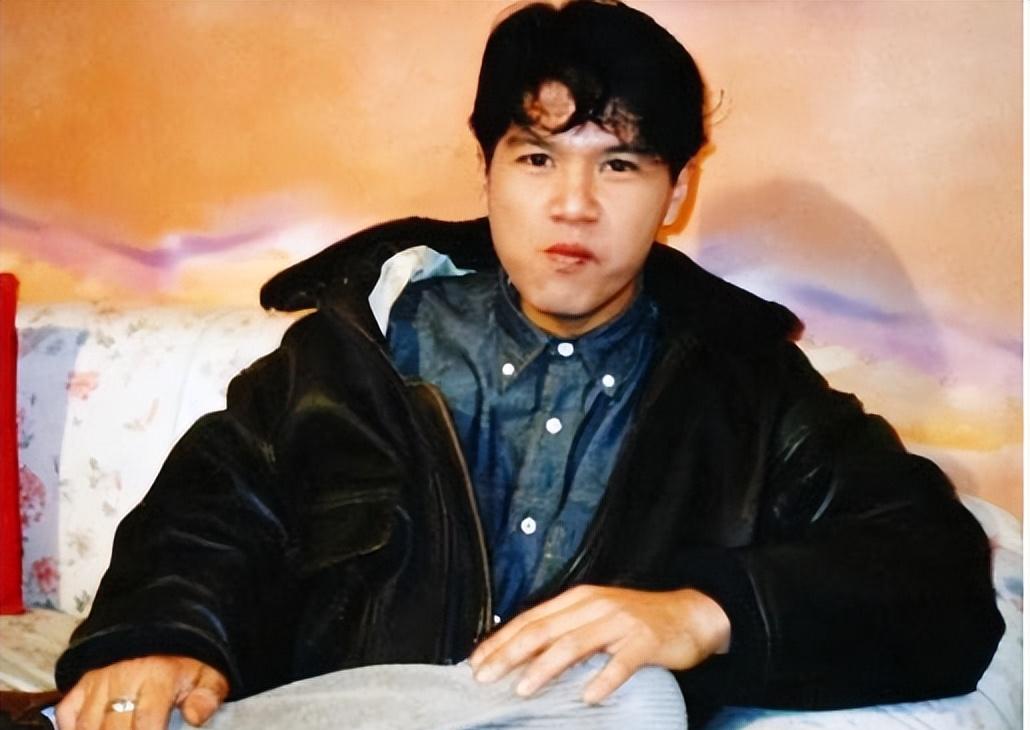 林嘉华|演员林嘉华:为家庭放弃事业,和妻子结婚38年,儿子比他还帅气