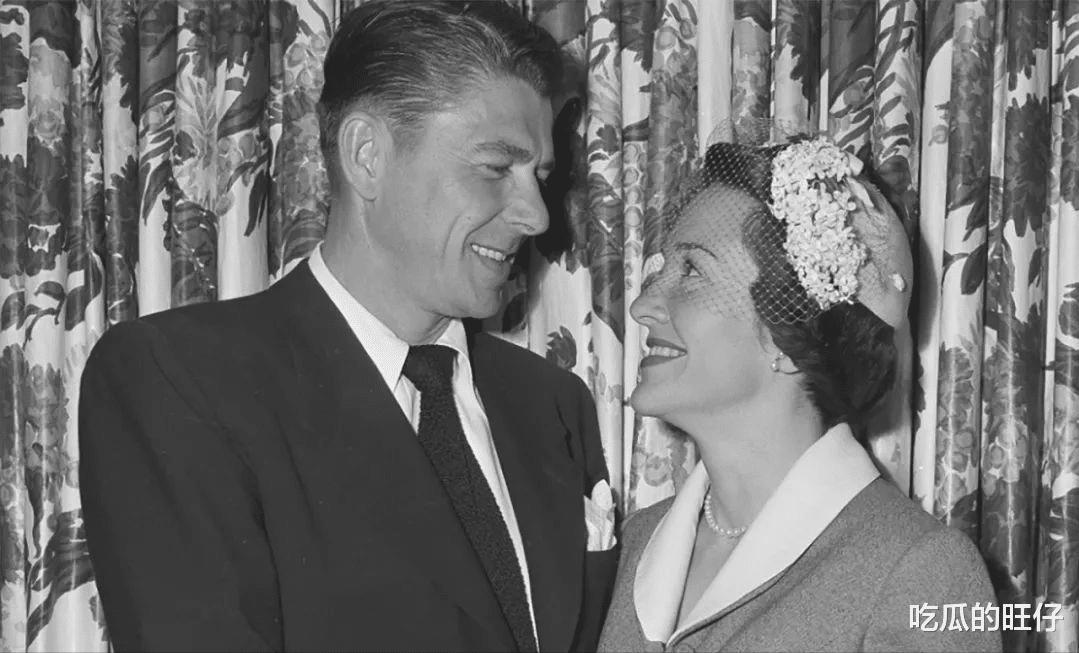 赵丽颖|里根无视梦露的魅力，对南希一见钟情恩爱52年，到老只认她一个