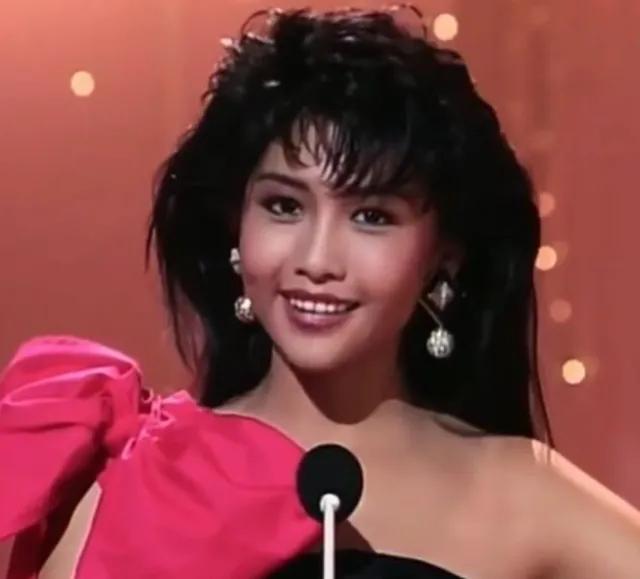 邱淑贞|邱淑贞爱王晶甘愿退出娱乐圈,为何又火速另嫁他人?原因有三点