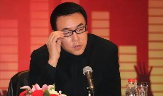 刘岩|刘岩终身残疾后，张艺谋称亏欠一辈子，朗昆表示两人只是普通朋友