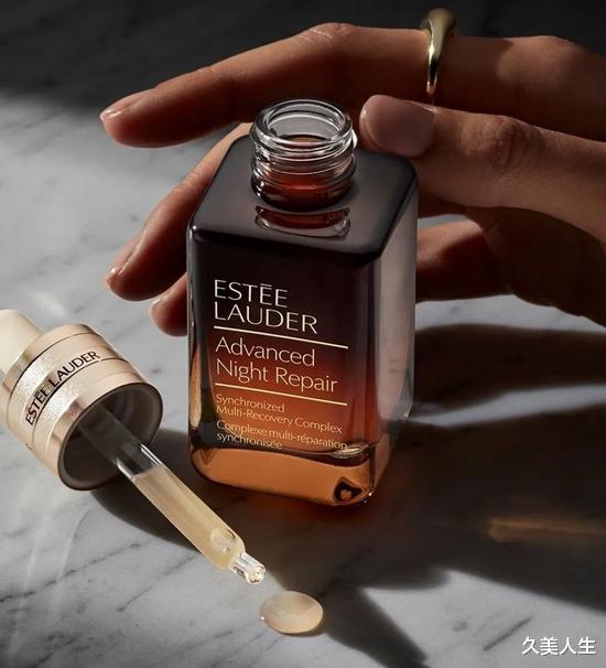 防晒 从妆造到护肤都在向《减法法则》靠拢 还顺便治好了我乱剁手的毛病？