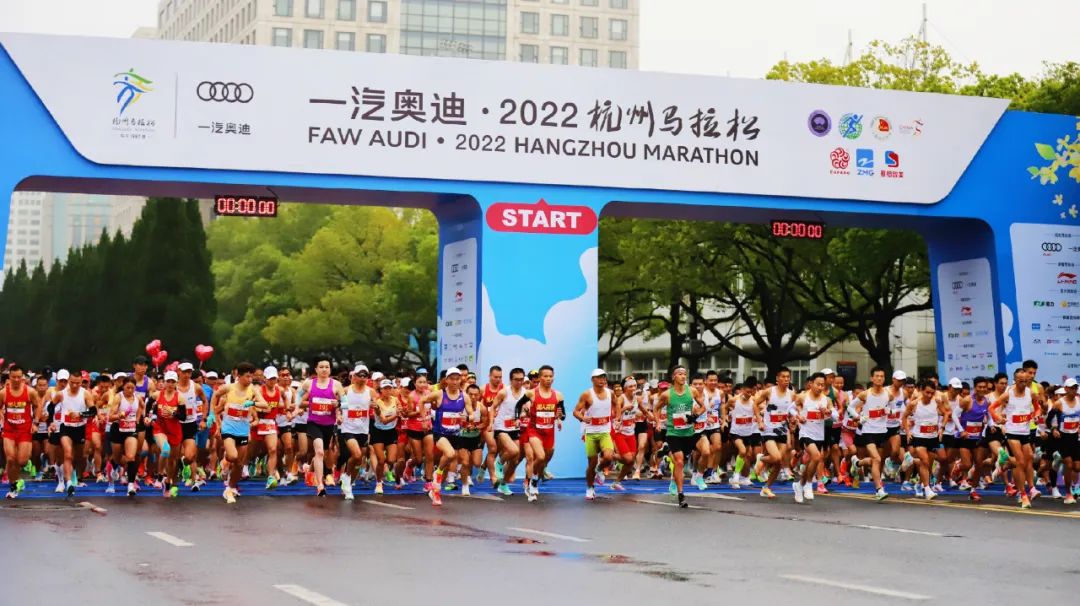 |全国跑友节日!双城起跑6.5万跑友重返赛道,创规模第一!