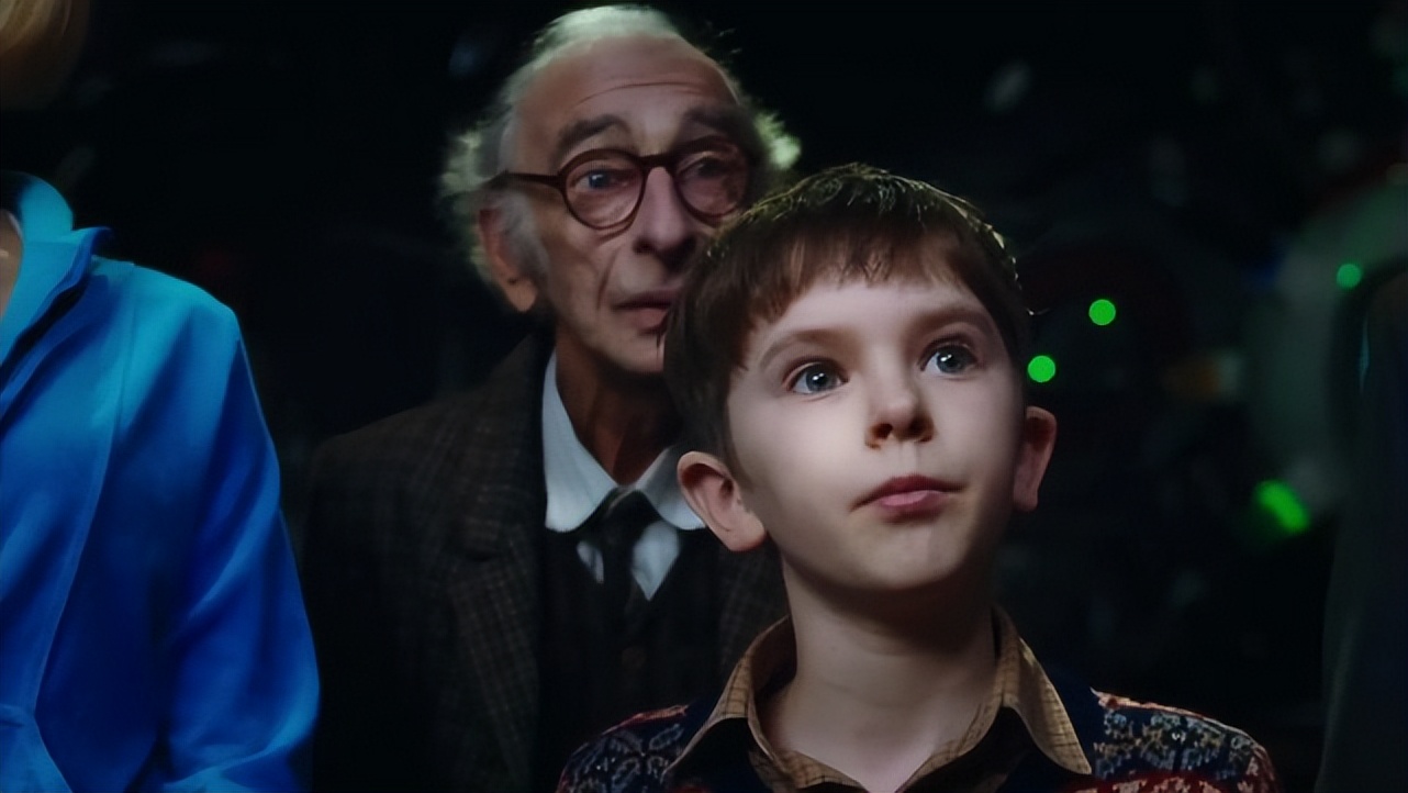 电影|当今好莱坞叱咤风云的明星，有谁知道，他们原来都是童星出身