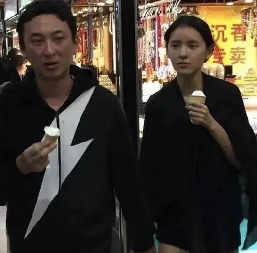 王思聪|王思聪19任女友中，她是“一个月女友”，网上粉丝1171万