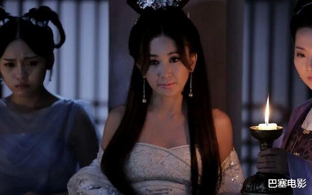 杨幂|“顶级美人”的尴尬现状：大多不愿自然老去，一个比一个脸僵