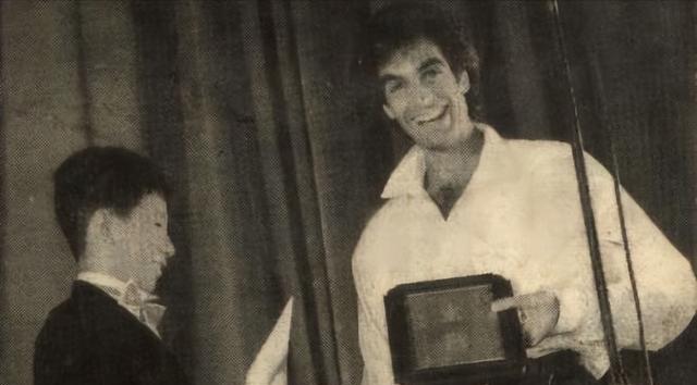 魔术|“顶流魔术师”,因春晚一夜爆红,后来跌落神坛到底经历了什么?