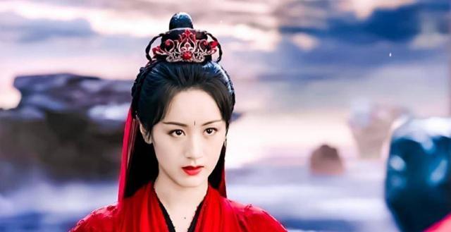 御姐|可御姐可萝莉的女星图鉴：可爱霸气无缝切换，戏路走宽了