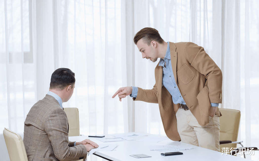 程序员|职场PUA到底是什么?你遇到过吗?职场生存法则:如何应对职场PUA