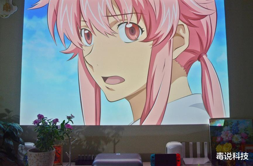 投影仪|距墙23cm能投多大屏？超短焦投影坚果O1 Pro能投百寸